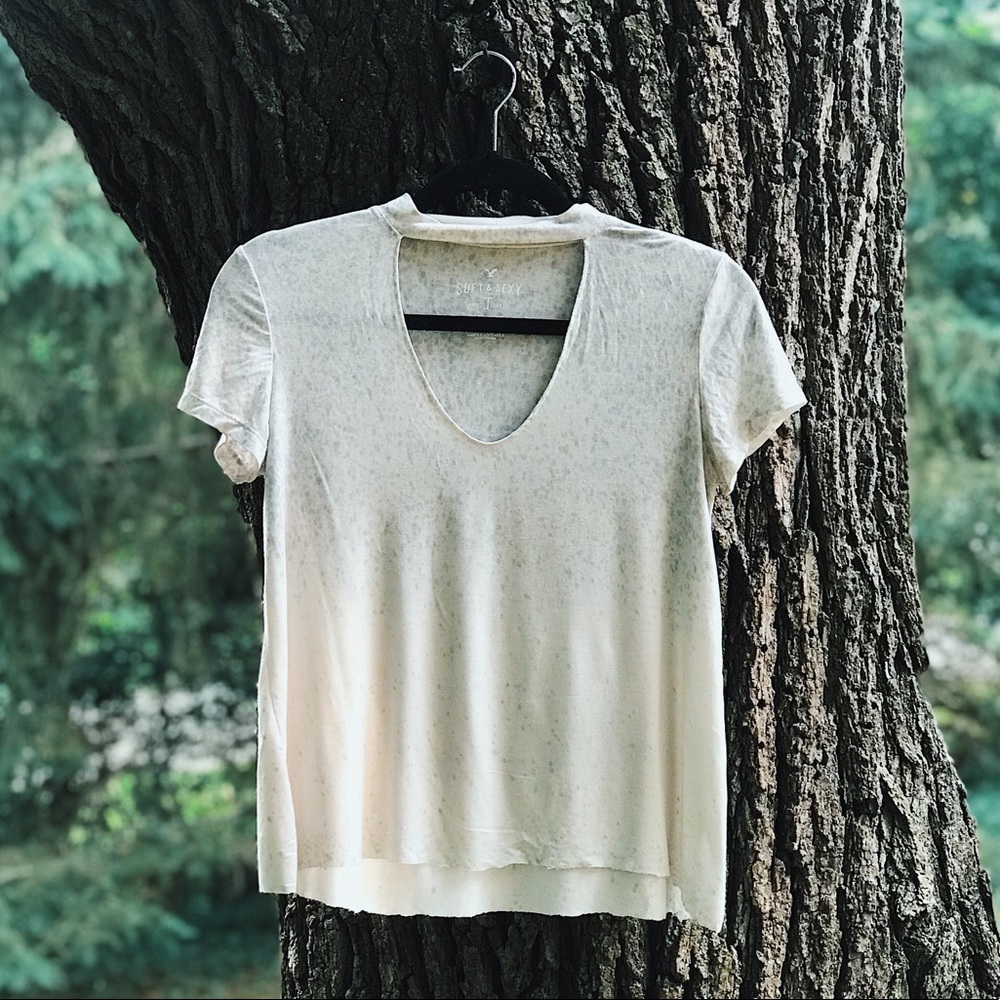 American eagle white short sleeved soft tee